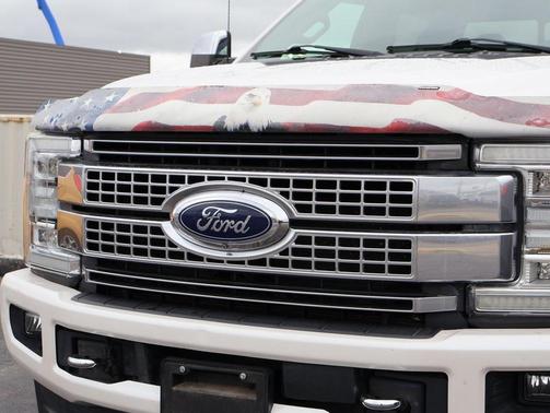 2017 Ford F-350 Platinum