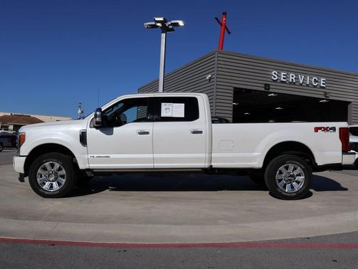 2017 Ford F-350 Platinum