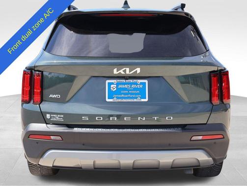 Aruba Green 2022 Kia Sorento SX