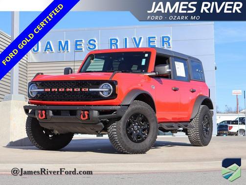 Race Red 2024 Ford Bronco Wildtrak SUV