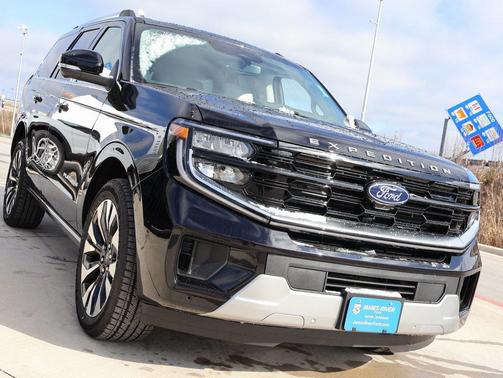 2025 Ford Expedition Platinum