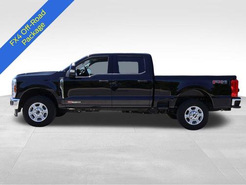 Agate Black Metallic 2026 Ford F-250 XLT
