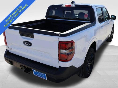 Oxford White 2026 Ford Maverick Lariat