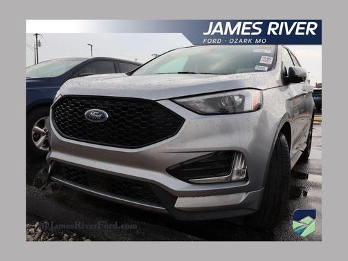 Silver Metallic 2022 Ford Edge ST Line