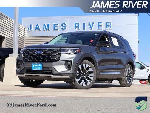 2025 Ford Explorer Platinum