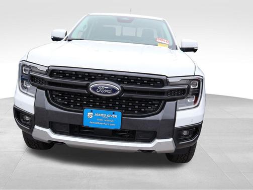Space White Metallic 2025 Ford Maverick Lariat