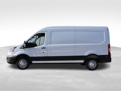 Oxford White 2026 Ford Transit-250 Base