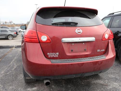 2011 Nissan Rogue SV