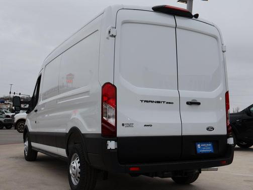 2026 Ford Transit-250 Base