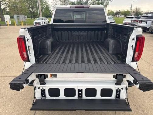 Summit White 2026 GMC Sierra 1500 SLT