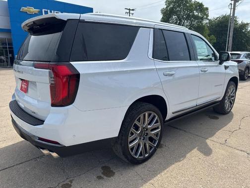 Glacier White 2026 GMC Yukon Denali Ultimate
