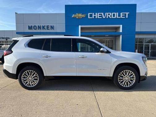 2025 GMC Acadia Denali