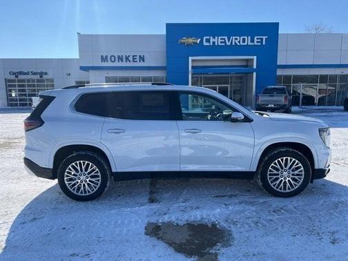 2026 GMC Acadia Denali