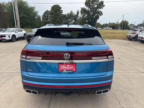 2024 Volkswagen Atlas Cross Sport 2.0T SEL R-Line