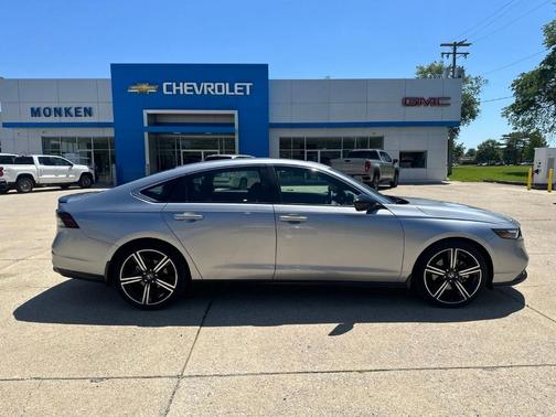 2023 Honda Accord Hybrid Sport