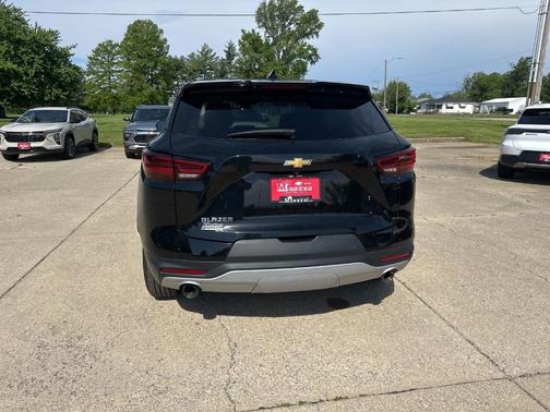 Black 2024 Chevrolet Blazer LT