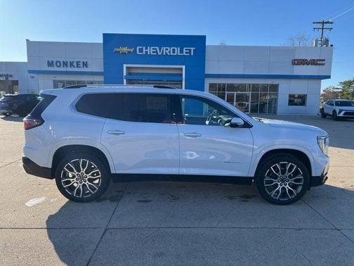 2026 GMC Acadia Denali