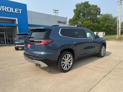 2025 GMC Acadia Denali