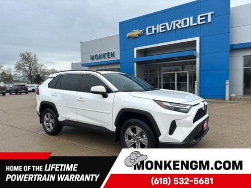2022 Toyota RAV4 XLE