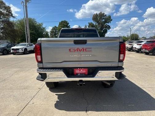 2025 GMC Sierra 2500 SLE