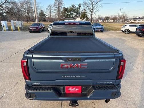 2024 GMC Sierra 2500 Denali