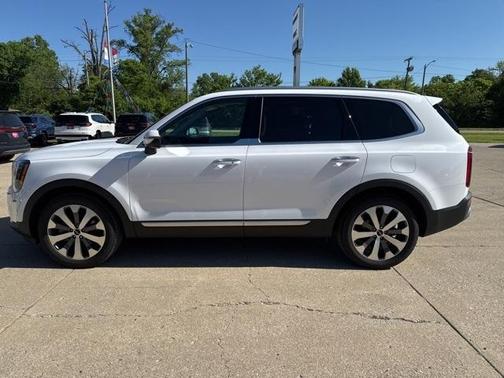 2022 Kia Telluride S