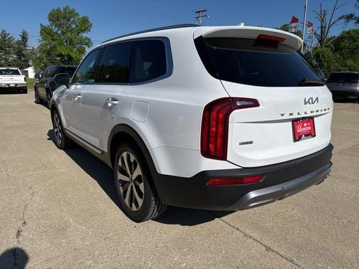 2022 Kia Telluride S