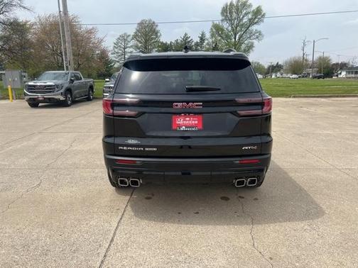 2025 GMC Acadia AT4