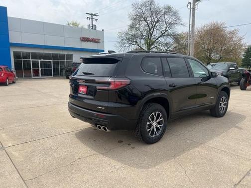 2025 GMC Acadia AT4
