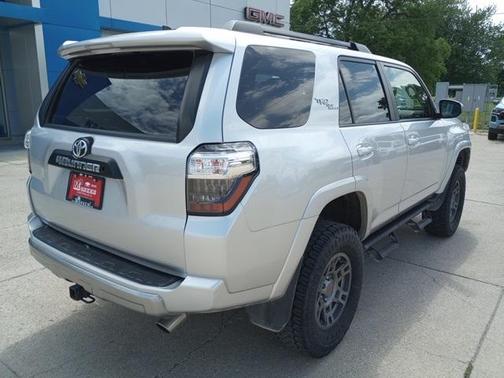2020 Toyota 4Runner SR5