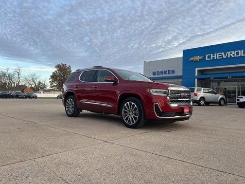 2021 GMC Acadia Denali