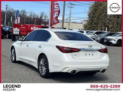 Majestic White 2023 INFINITI Q50 LUXE
