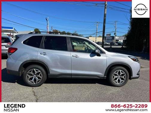 2022 Subaru Forester Premium