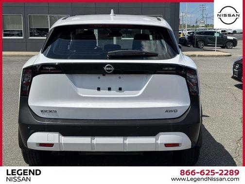 Fresh Powder 2025 Nissan Kicks S