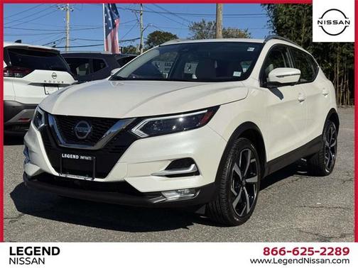 2022 Nissan Rogue Sport SL