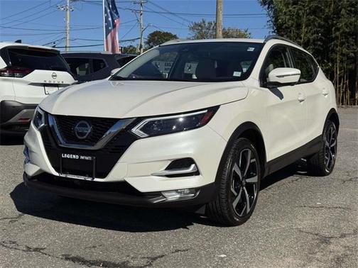 2022 Nissan Rogue Sport SL