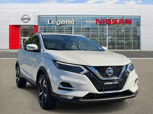 2022 Nissan Rogue Sport SL