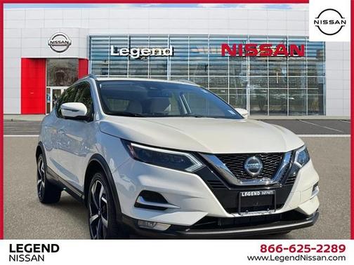2022 Nissan Rogue Sport SL