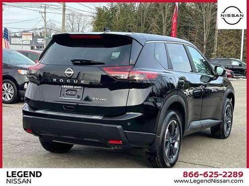 2024 Nissan Rogue SV