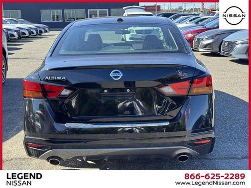 2021 Nissan Altima 2.5 SR