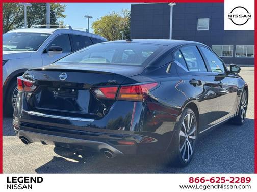 2021 Nissan Altima 2.5 SR