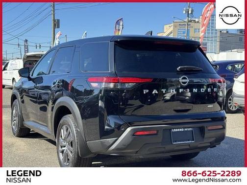 2023 Nissan Pathfinder S
