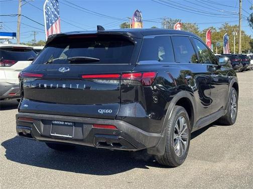 2023 INFINITI QX60 Pure