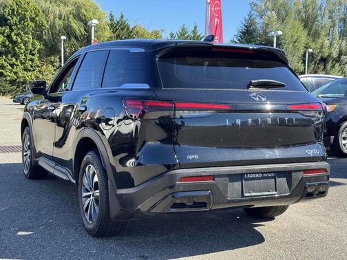 2023 INFINITI QX60 Pure