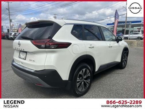 2022 Nissan Rogue SV