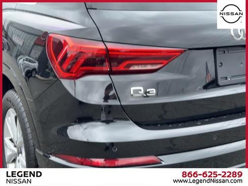 2024 Audi Q3 45 S line Premium