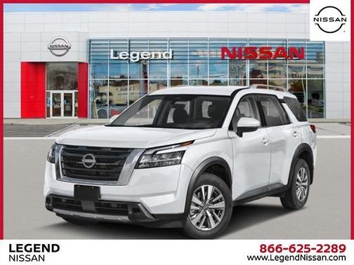 2025 Nissan Pathfinder SL