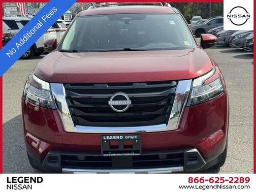 Scarlet Ember 2023 Nissan Pathfinder SL