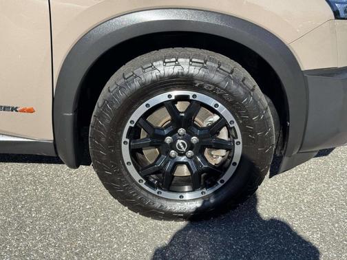 2023 Nissan Pathfinder Rock Creek