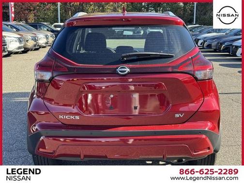 2024 Nissan Kicks SV